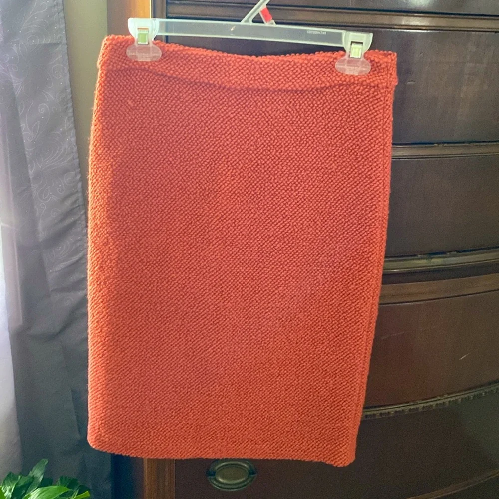 Armani Collezioni Pencil Skirt. Size -6/8